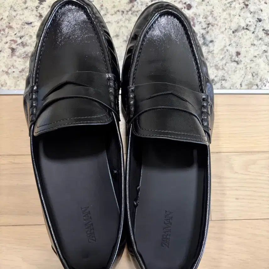 [BUNJANG] ZARA Penny Loafers Size 43 / 자라 페니로퍼 판매 합니다. 43(275 사이즈) -사이즈 미스