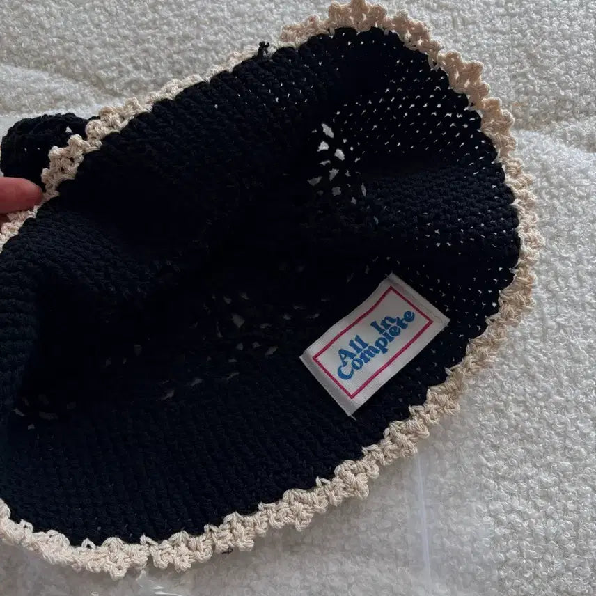 [BUNJANG] AllinComplete Sunflower Shell Crochet Hat / 올인컴플리트 sunflower shell 크로셰 햇