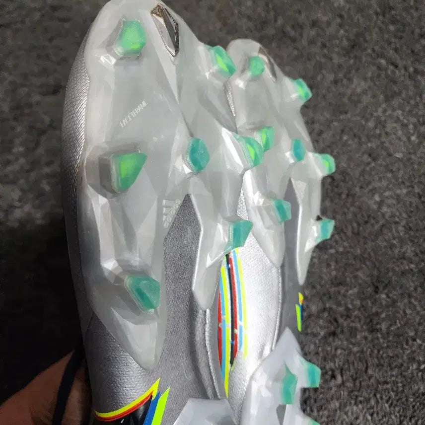 [BUNJANG] Adidas Predator Edge.1 FG Soccer Cleats / 아디다스 프레데터 엣지.1 FG 축구화260사이즈