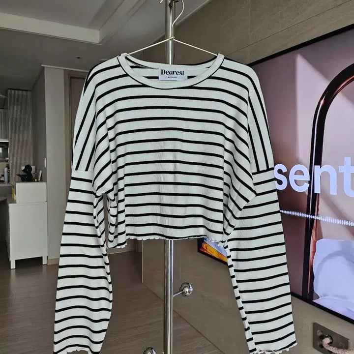 [BUNJANG] MaybeBaby Dearist Stripe Crop Top / (화이트) 메이비베이비 디어리스트 스트라이프 크롭티
