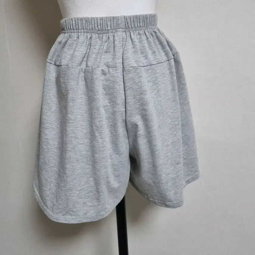 [BUNJANG] Gray T-shirt and Shorts Set / 회색 반팔 티셔츠 반바지 세트