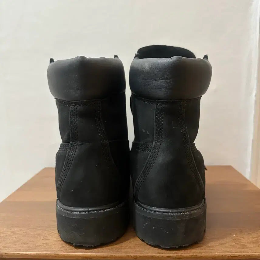 [SOLD OUT] 팀버랜드 6인치 블랙 워커 부츠 270