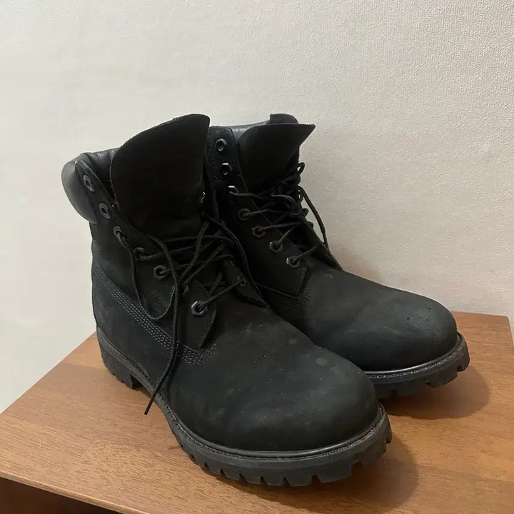 [SOLD OUT] 팀버랜드 6인치 블랙 워커 부츠 270