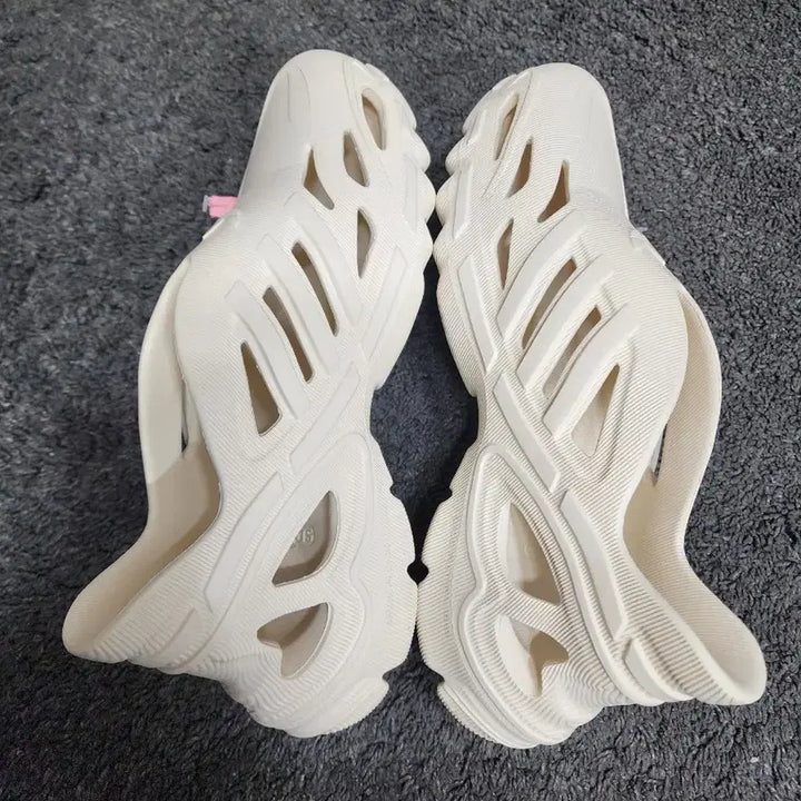 [BUNJANG] Adidas Adiform Supernova 265 Shoes / 아디다스의 아디폼 슈퍼노바265사이즈