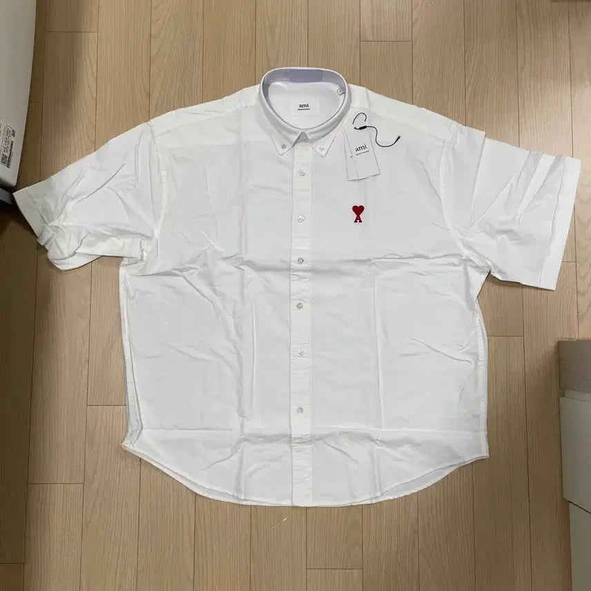 [BUNJANG] Ami Heart Logo Cotton Short Sleeve Shirt White L / [거의 새제품] 아미 ami 하트로고 코튼 반팔셔츠 화이트 L