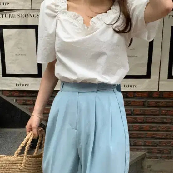 [BUNJANG] Without Summer Miel Blouse / 위드아웃썸머 미엘 블라우스 (화이트,블랙)