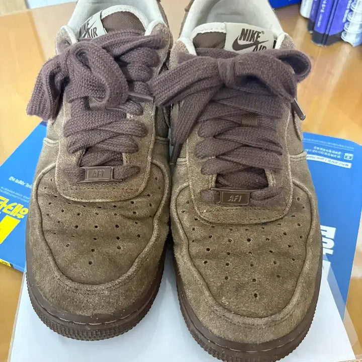 [BUNJANG] Nike Air Force 1 Suede Brown Sneakers / 나이키 에어포스 스웨이드 브라운