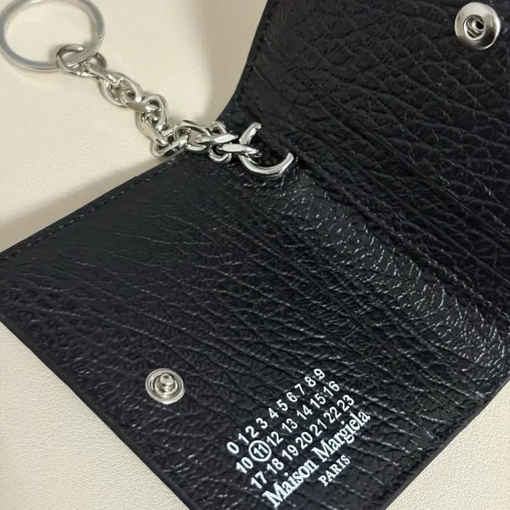 [SOLD OUT] 마르지엘라 키링 카드지갑
