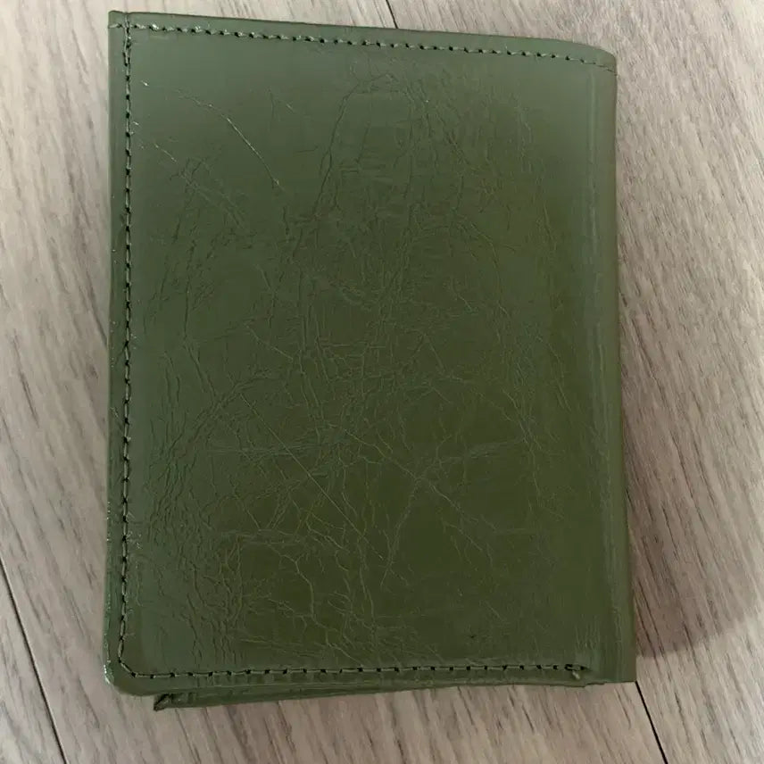 [SOLD OUT] 투아모 Bella Frame Wallet 벨라 프레임 반지갑  올리브