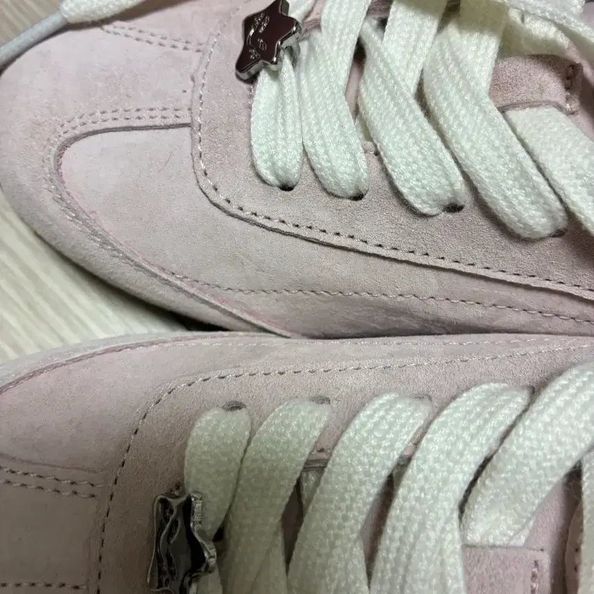 [BUNJANG] ALO Jisoo Sunset Pink Sneakers / ALO 알로 선셋 지수 핑크 스니커즈
