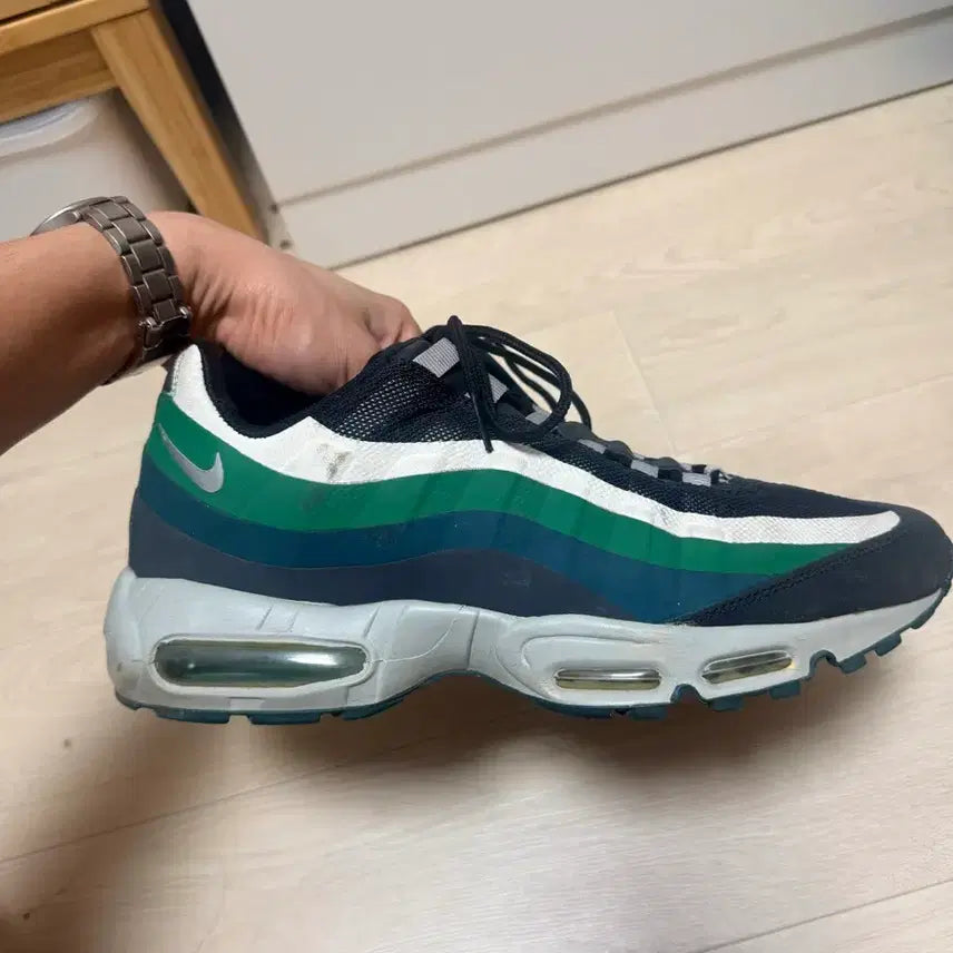 [BUNJANG] Nike Air Max 95 Philadelphia Eagles Sneakers / 에어맥스95 NFL 290