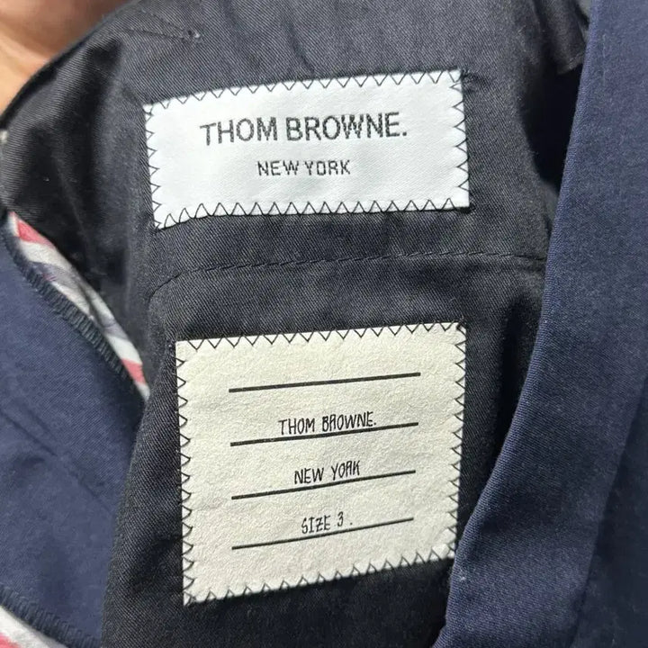 [BUNJANG] Thom Browne Navy Shorts 3 / 톰브라운 반바지 네이비 3