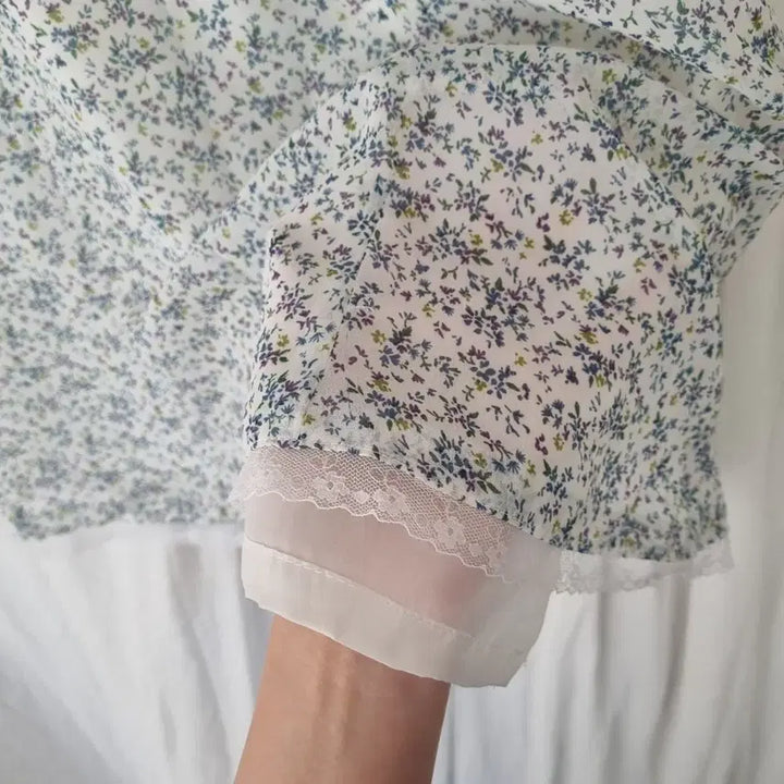 [BUNJANG] VANTER PC Floral Lace Mini Skirt / 플라워 레이스 미니 스커트