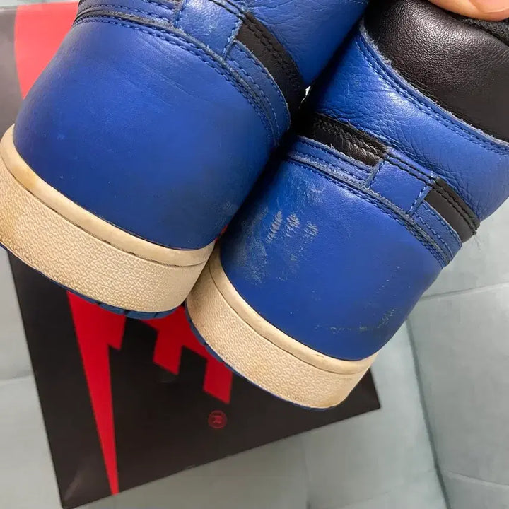 [BUNJANG] Nike Air Jordan 1 Retro High OG Royal Blue Sneakers / 조던1 레트로 하이 OG 로얄블루 280
