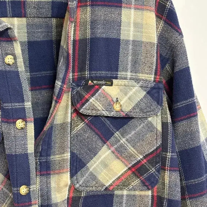 [BUNJANG] Wrangler Navy Plaid Flannel Shirt / 아메리큰 빈티지 랭글러 네이비 플란넬 체크 셔츠