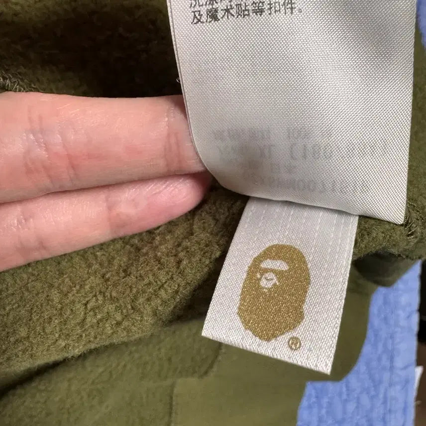 [SOLD OUT] 새상품급) 베이프 샤크후드 녹계 (XL)