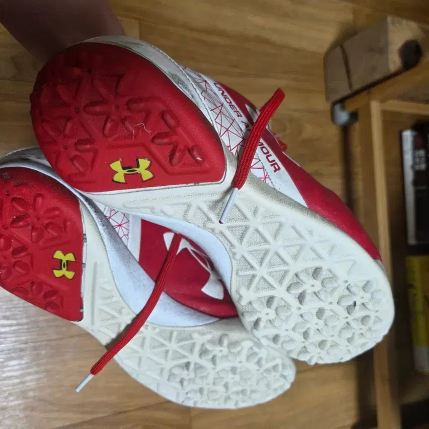 [BUNJANG] Under Armour Futsal Shoes (270mm) / 언더아머 270 풋살화