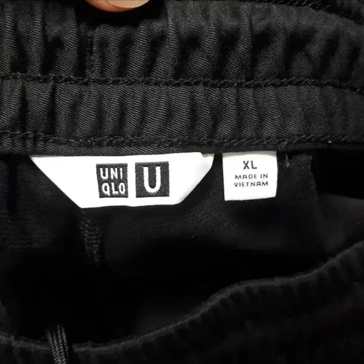 [BUNJANG] Uniqlo U Black Wide Tapered Pants / (XL) 유니클로 U 블랙 와이드 테이퍼드 팬츠