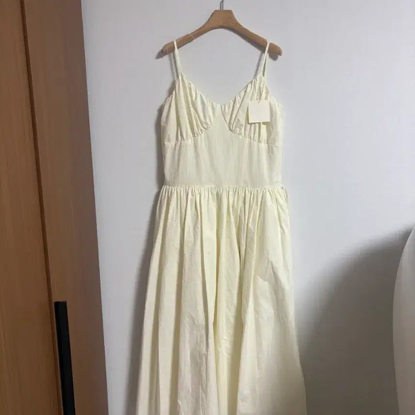 [BUNJANG] Vasil Ivory Dress / Vasil 원피스 (새상품) 55사이즈