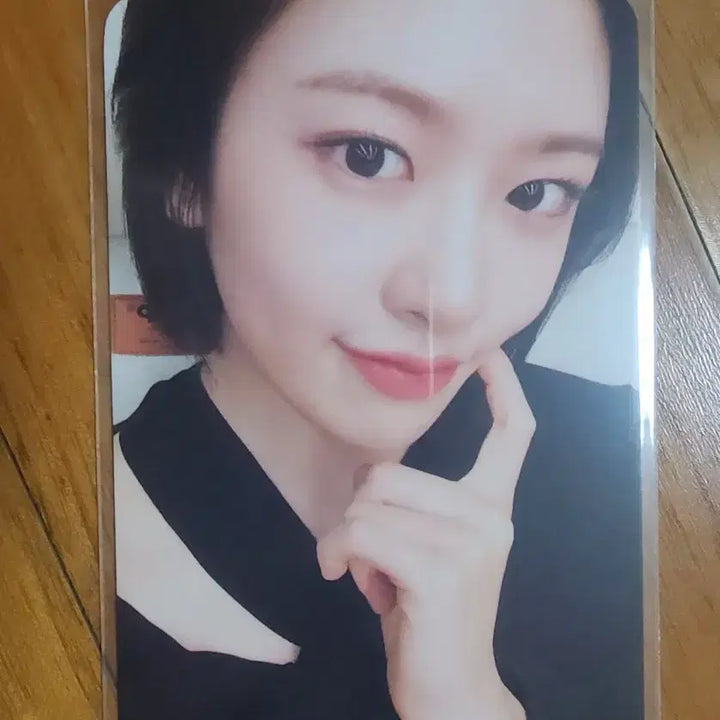 [BUNJANG] IVE An Yujin Switch Withmu Lucky Draw Photocard / [판매] 아이브 안유진 스위치 위드뮤 럭드 포카