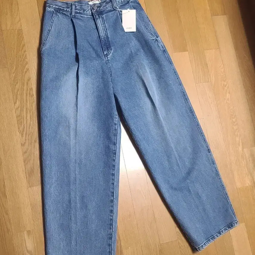 [BUNJANG] LEARVE One-Tuck Wide Denim Pants - M / 무신사 LEARVE 원턱 와이드 데님 팬츠 M