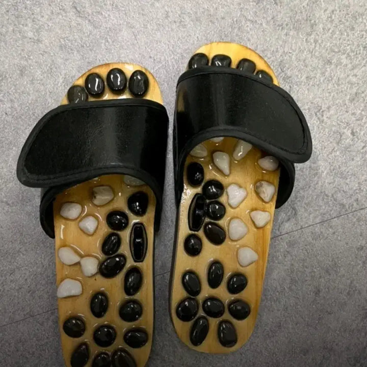 [BUNJANG] Okoro Pebble Foot Massage Slippers (230-235) / 오코로 자갈 발지압 슬리퍼 230~235 (18,000원)