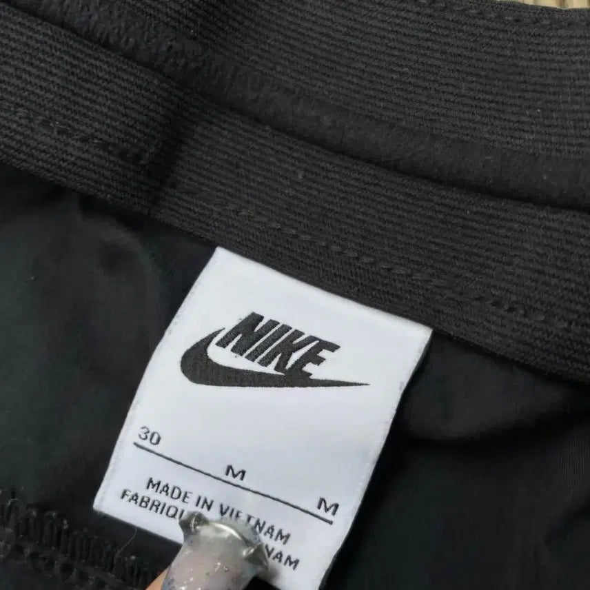 [BUNJANG] Nike Swoosh Black Cargo Pants / (M) 나이키 스우시 블랙 카고 바지