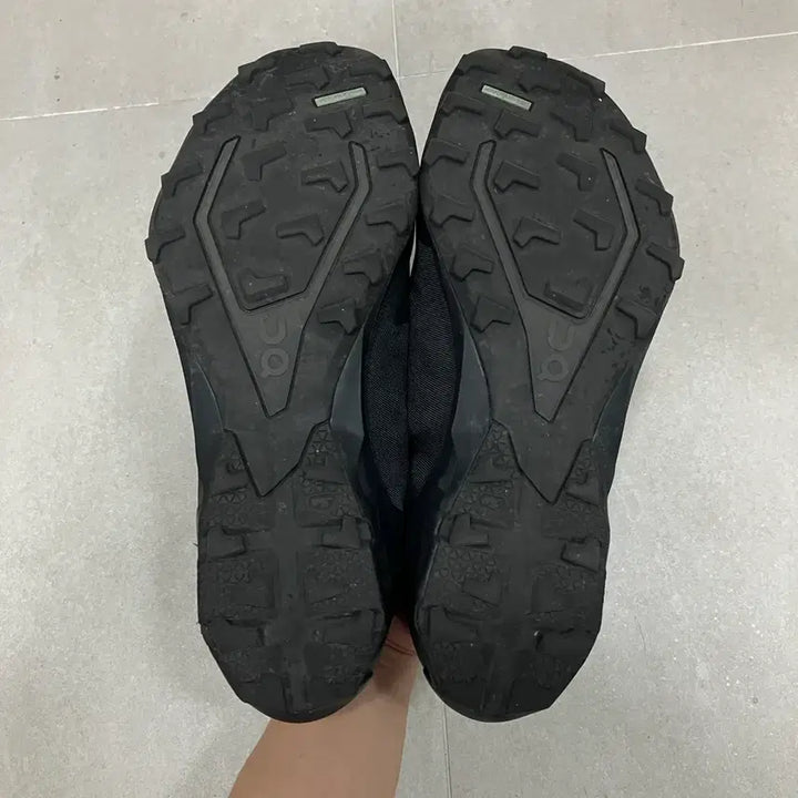 [SOLD OUT] [280] 파프 온러닝 클라우드벤쳐 피크 올블랙