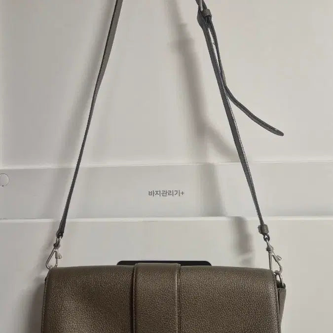 [BUNJANG] Vunque Crossbody Bag / 분크 크로스백