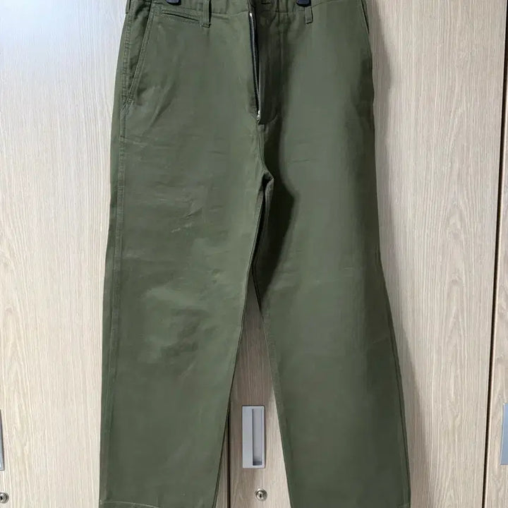 [BUNJANG] Shutter Olive Chino Pants / 셔터 치노팬츠 올리브