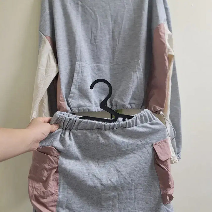 [BUNJANG] Unbranded Gray Pink Color Block Set - Women&