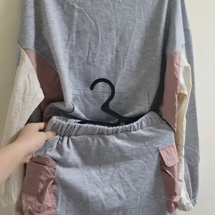 [BUNJANG] Unbranded Gray Pink Color Block Set - Women&