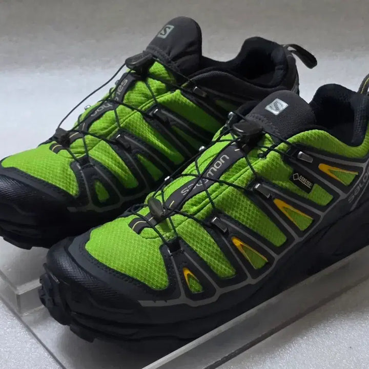 [BUNJANG] Salomon X-ULTRA 2 GTX Hiking Shoes / 살로몬 SALOMON X-ULTRA 2 고어텍스 경등산화 트레킹화 275
