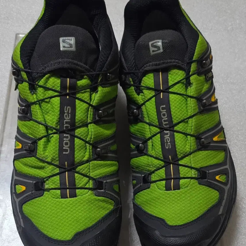[BUNJANG] Salomon X-ULTRA 2 GTX Hiking Shoes / 살로몬 SALOMON X-ULTRA 2 고어텍스 경등산화 트레킹화 275