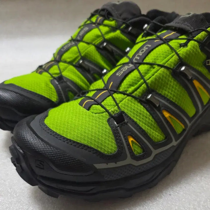 [BUNJANG] Salomon X-ULTRA 2 GTX Hiking Shoes / 살로몬 SALOMON X-ULTRA 2 고어텍스 경등산화 트레킹화 275