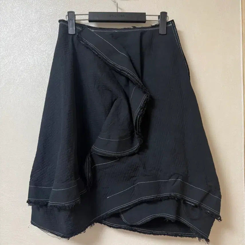 [BUNJANG] Comme des Garcons Shape Stitch Skirt / (M) Comme des Garcons shape stitch skirt