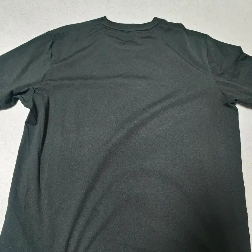 [SOLD OUT] 데상트 블랙 반팔 티셔츠 4XL