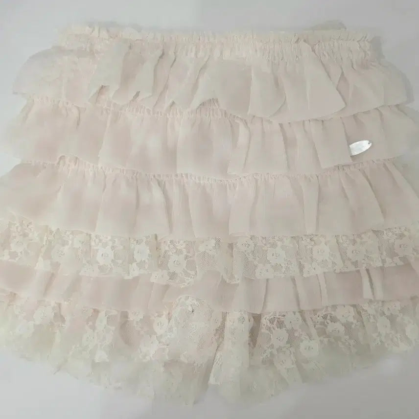 [BUNJANG] Illygo Ruffle Skirt Pants Ivory S / 일리고 캉캉 프릴 스커트 팬츠 아이보리 s