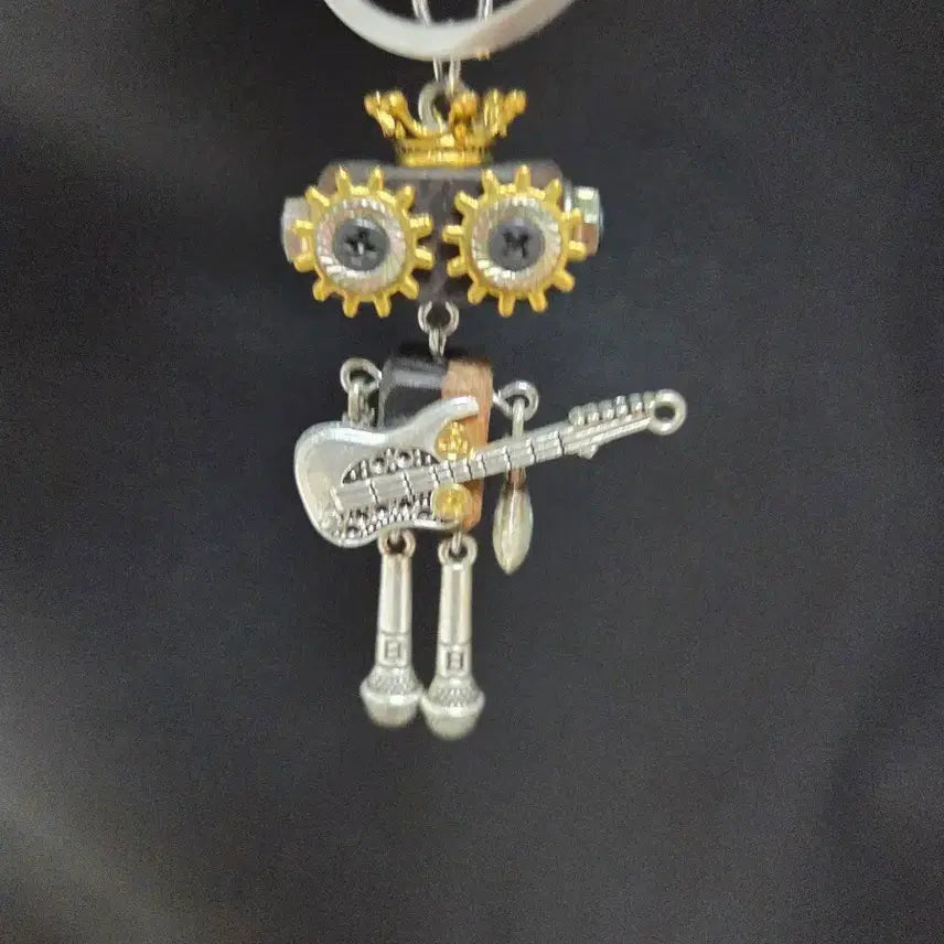 [BUNJANG] Handmade Guitar Robot Keyring / 핸드메이드 기타 로봇 키링