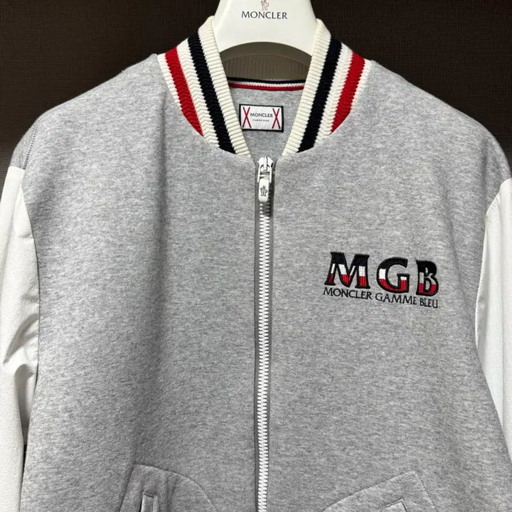 [BUNJANG] Moncler Gamma Blue Embroidered Logo Jacket Gray L / 몽클레어 감마블루 자수 로고 자켓 그레이 L
