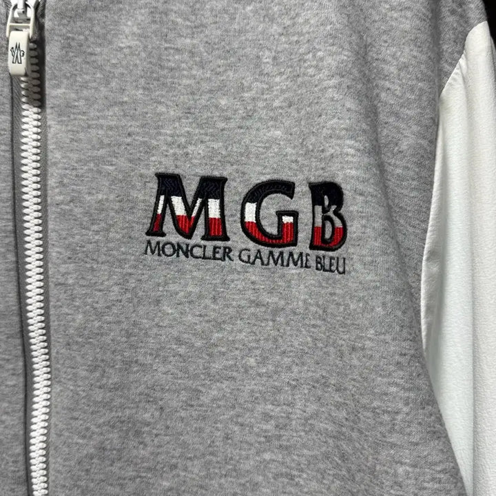 [BUNJANG] Moncler Gamma Blue Embroidered Logo Jacket Gray L / 몽클레어 감마블루 자수 로고 자켓 그레이 L