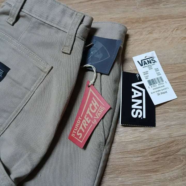 [SOLD OUT] 미사용 VANS 반스 카펜터 반바지 보드 쇼츠 팬츠