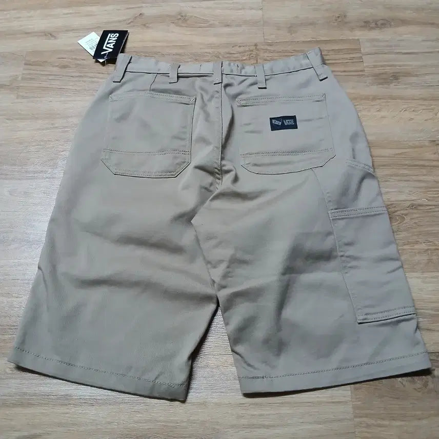 [SOLD OUT] 미사용 VANS 반스 카펜터 반바지 보드 쇼츠 팬츠
