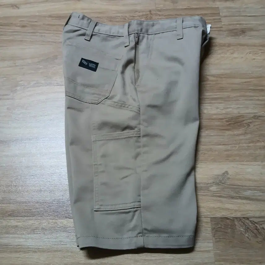 [SOLD OUT] 미사용 VANS 반스 카펜터 반바지 보드 쇼츠 팬츠