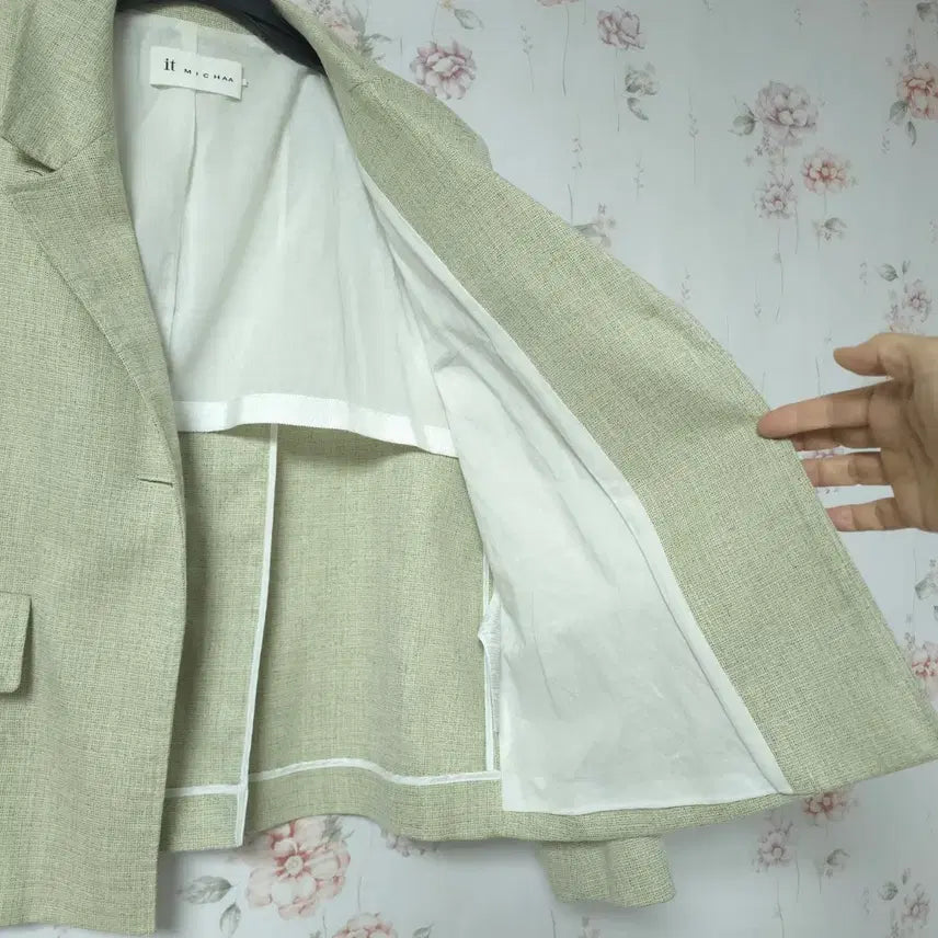 [BUNJANG] It MICHAA Glossy Linen Blend Jacket / 잇미샤 글로시 마혼방 자켓