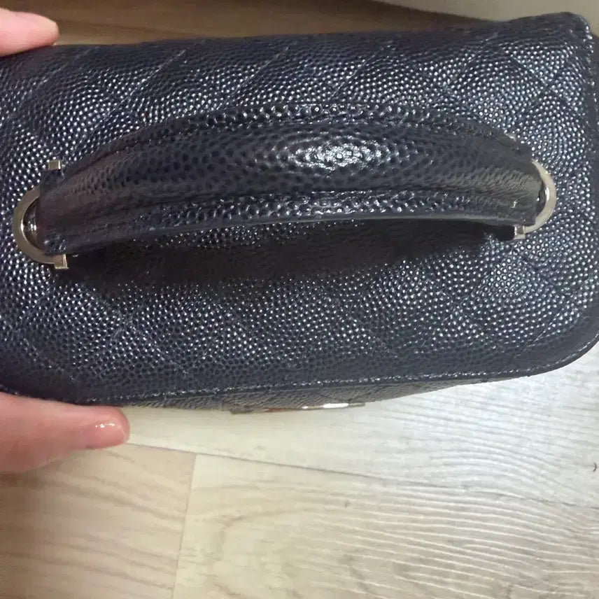 [BUNJANG] The Row Halfmoon Box Bag - Caviar Black / 더로랑 Halfmoon box bag - 캐비어 블랙