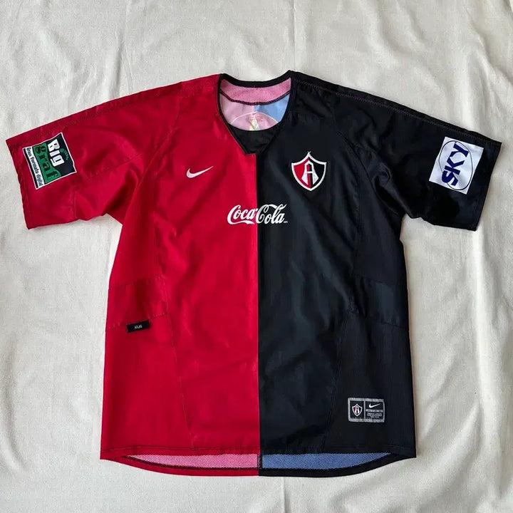 [BUNJANG] Nike Atlas FC 03-04 Home Jersey Coca-Cola L / 나이키 아틀라스 03-04 홈 유니폼 코카콜라 L