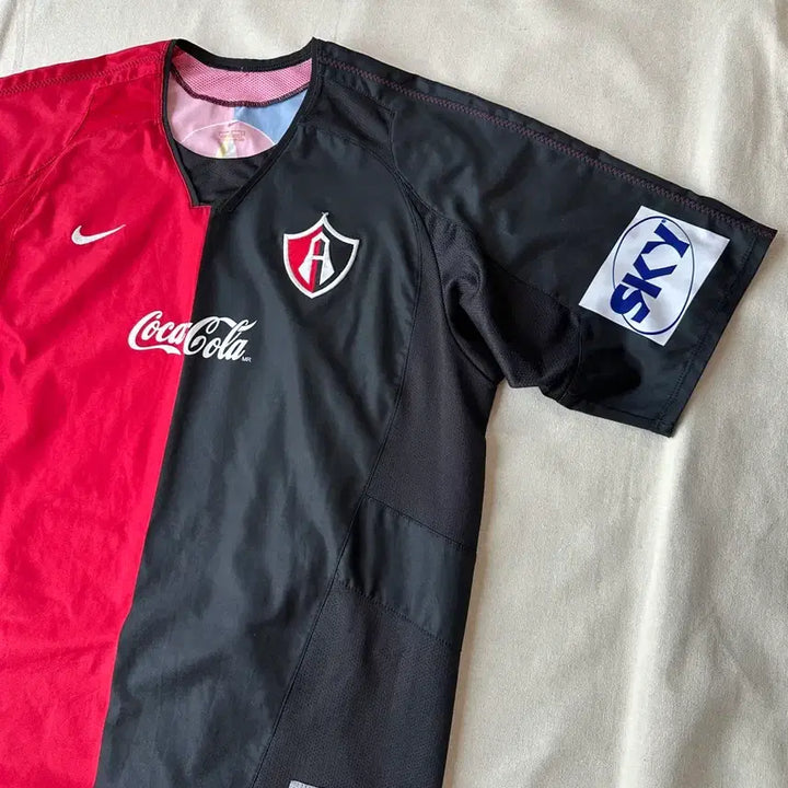 [BUNJANG] Nike Atlas FC 03-04 Home Jersey Coca-Cola L / 나이키 아틀라스 03-04 홈 유니폼 코카콜라 L