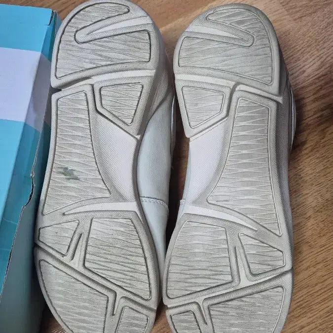 [BUNJANG] Elizabeth Stuart ECLC47104 Sneakers / 엘리자베스 스튜어트 스니커즈