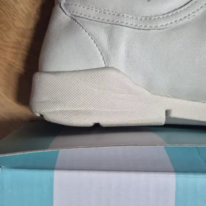 [BUNJANG] Elizabeth Stuart ECLC47104 Sneakers / 엘리자베스 스튜어트 스니커즈